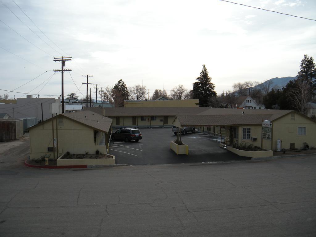 Lone Pine Budget Inn 외부 사진